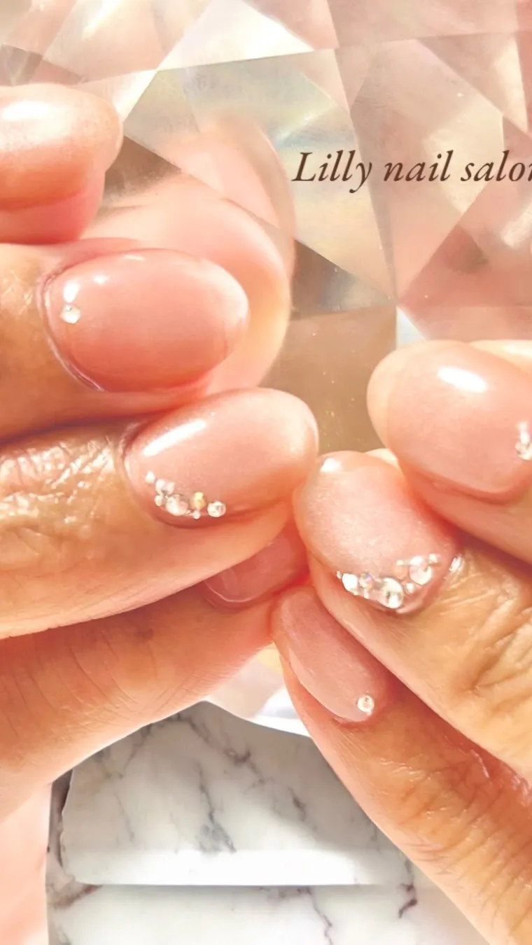 【特別なウエディングネイル💍】Lilly nail salo...