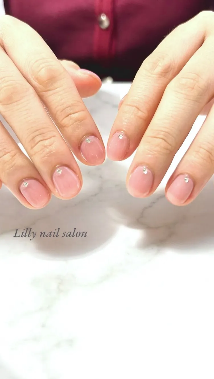 【指先から整える、身だしなみネイル✨】Lilly nail ...