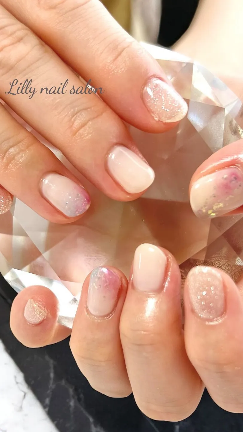 【ふんわりニュアンスデザイン♪】Lilly nail sal...