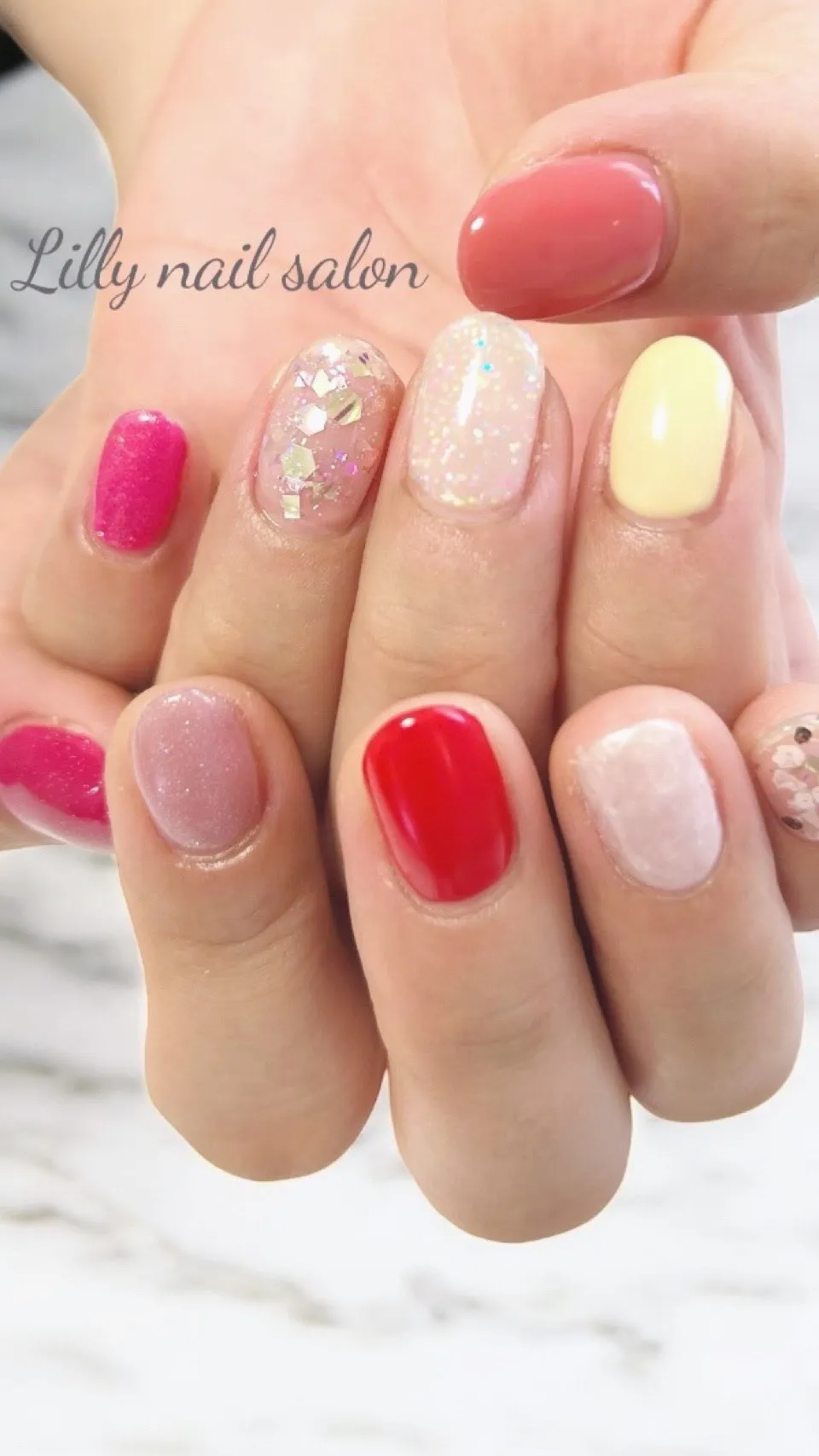 【10色塗ったら可愛すぎた😚】Lilly nail salo...